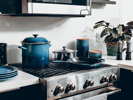 cocinas-modernas-lo-ideal-es-usar-la-madera